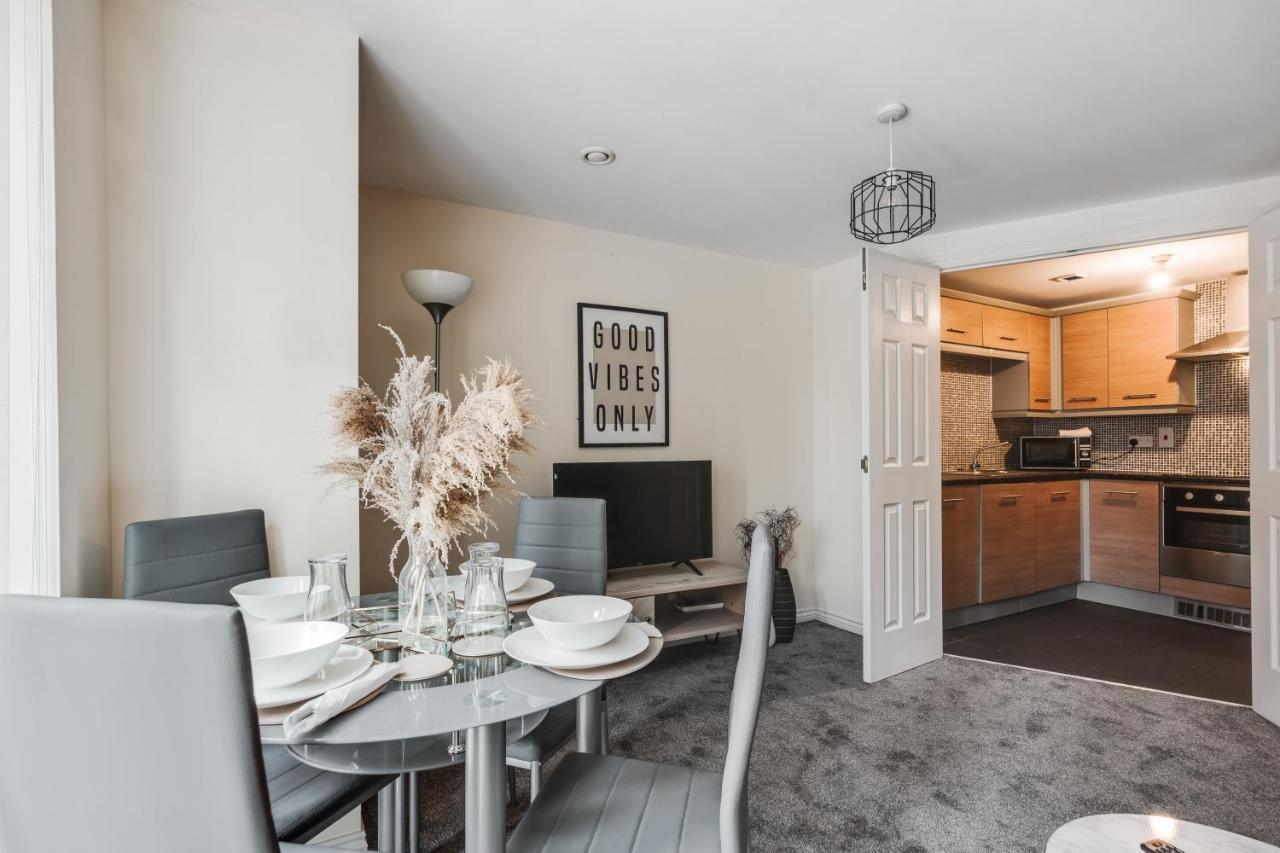 Stylish 2 Bed Manchester Flat エクステリア 写真